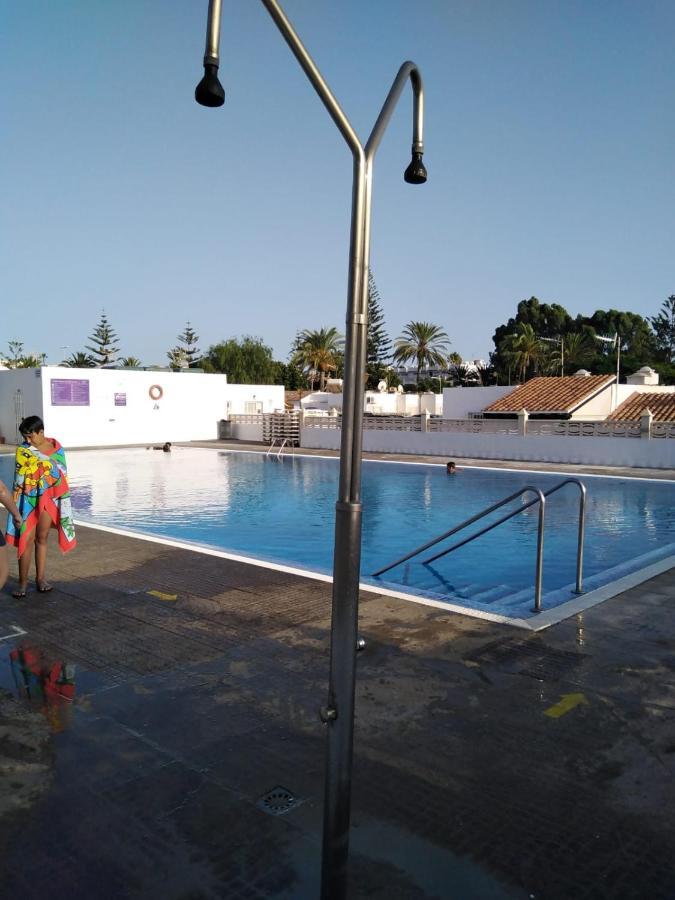 House Lilu - luminoso monolocale Apartment Arona  Exterior foto