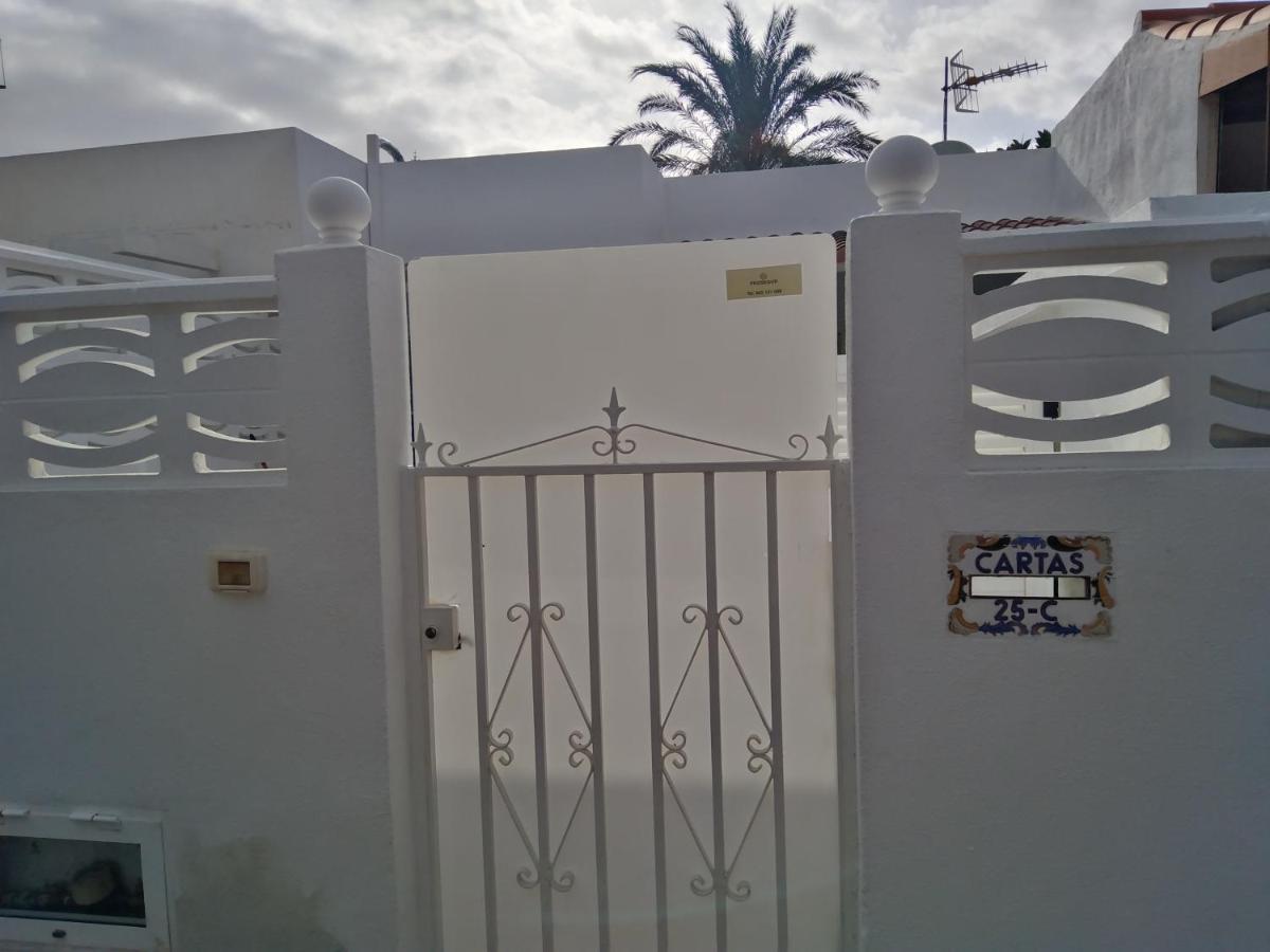 House Lilu - luminoso monolocale Apartment Arona  Exterior foto